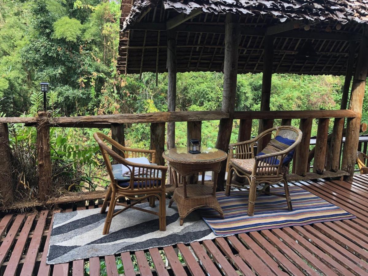 Aerie Lodge Pang Mapha Exterior photo