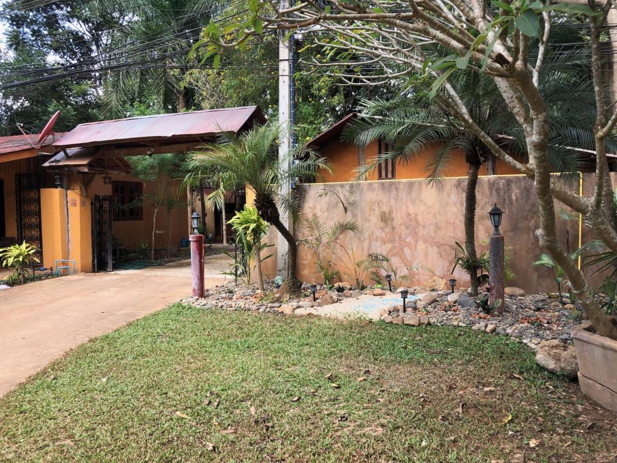 Aerie Lodge Pang Mapha Exterior photo