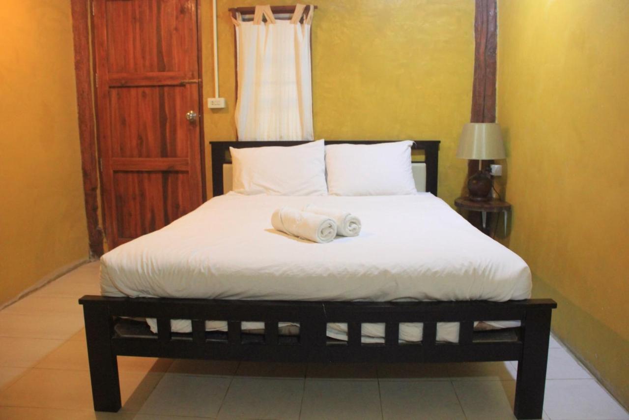 Aerie Lodge Pang Mapha Exterior photo