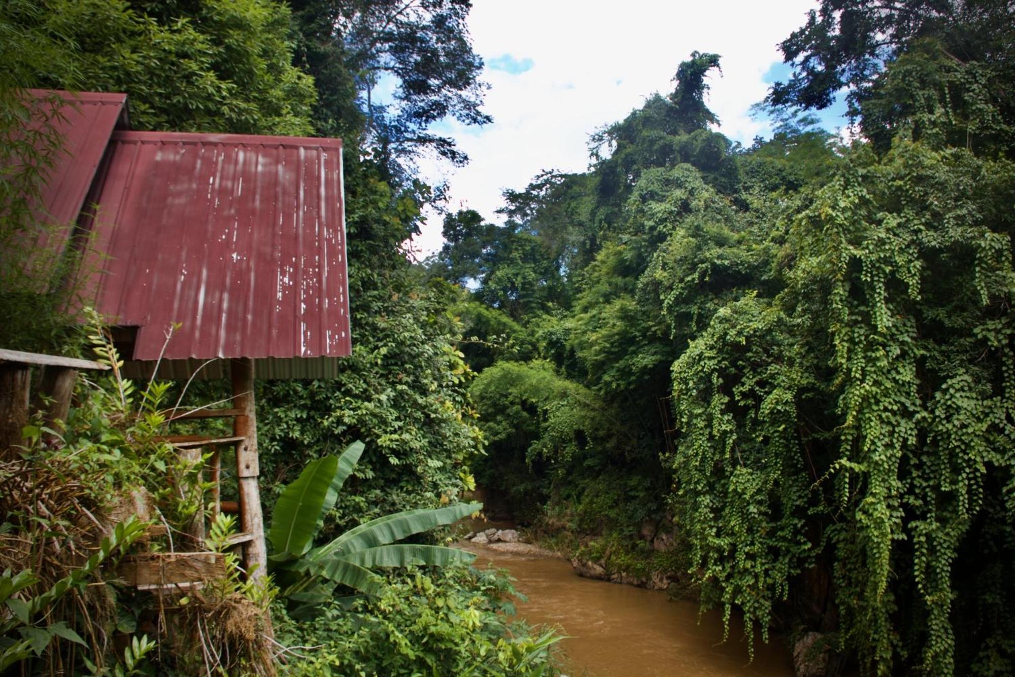 Aerie Lodge Pang Mapha Exterior photo